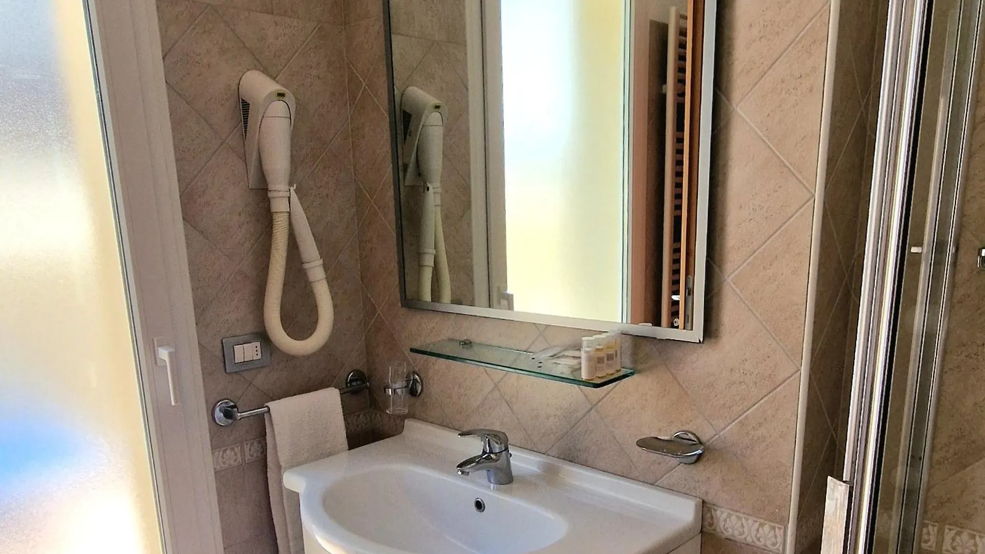 Residence Ducale Rimini İtalya